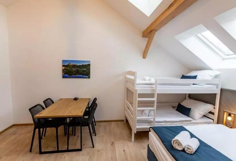 Majatalo Benátky 214