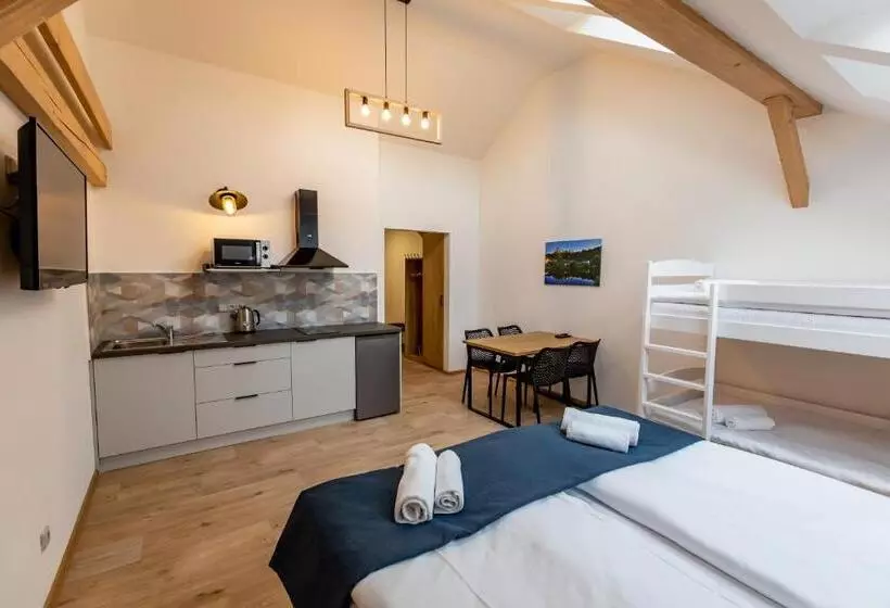 Majatalo Benátky 214