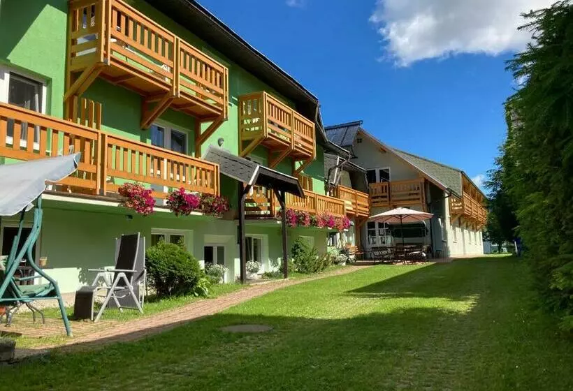 Majatalo Penzión Timea Zuberec