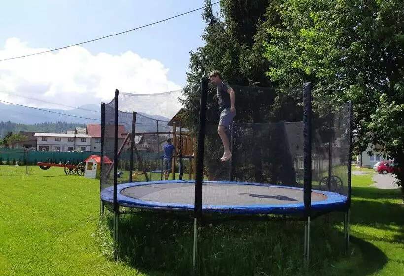 Majatalo Penzión Timea Zuberec