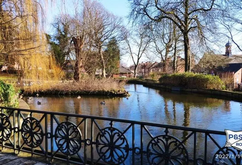 ペンション Lincoln City Centre Rooms P&s