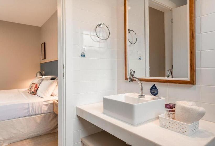 Resort Reserva Dos Lagos