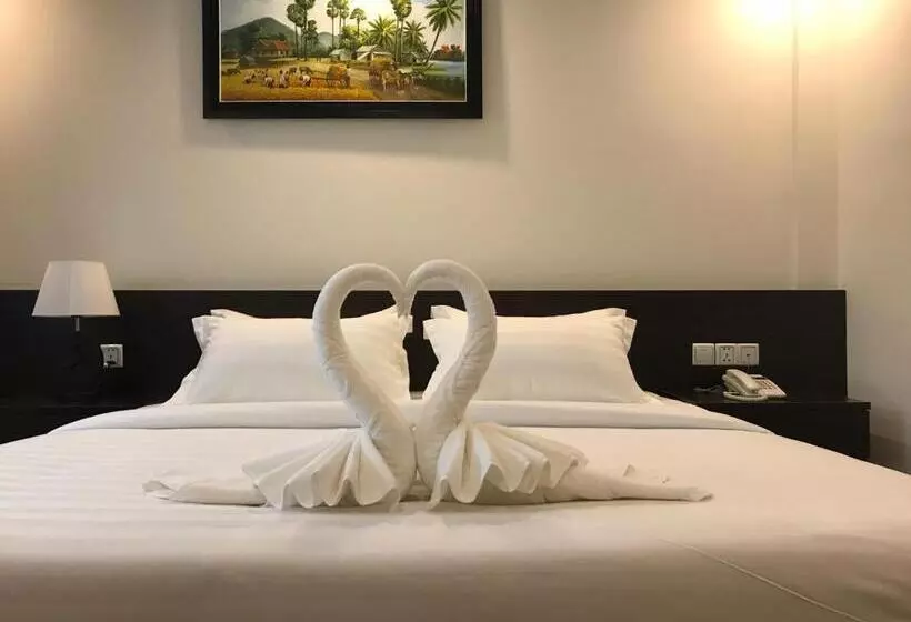 Apple Hotel Two   Near Phnom Penh Airport