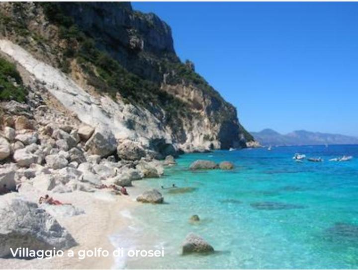 צימר Affittacamere S  Eremu