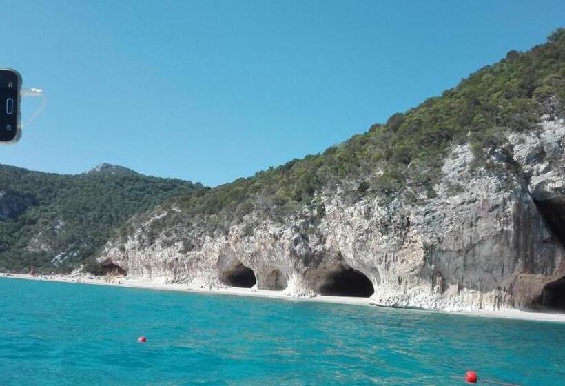 צימר Affittacamere S  Eremu