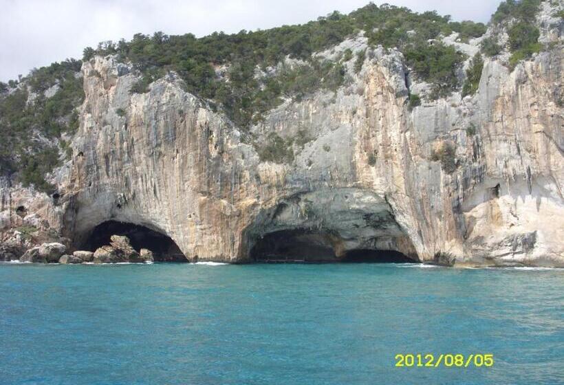 צימר Affittacamere S  Eremu