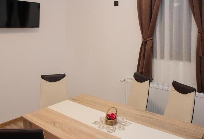 تختخواب و صبحانه Apartamente Gergely Apartmanok