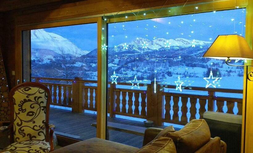 Bed & Breakfast Chalet Terra Loup