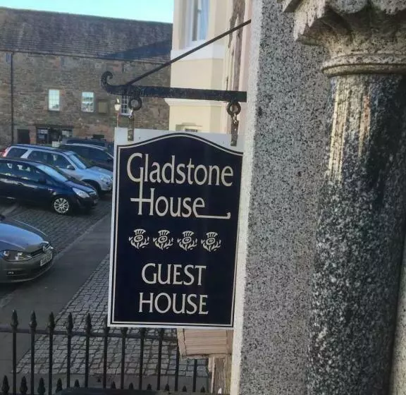 ベッドアンドブレックファースト Gladstone House