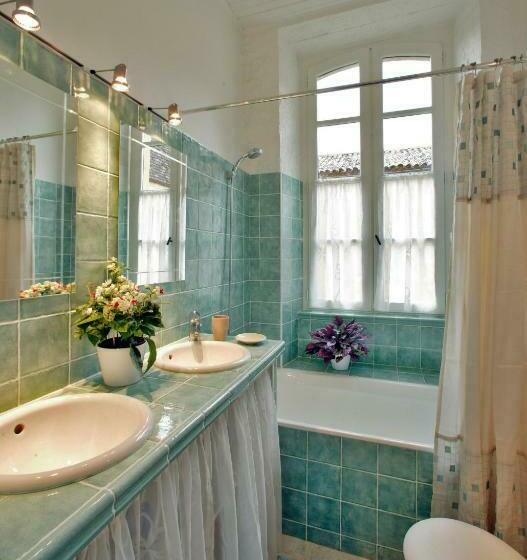 צימר Le Prieuré Du Château De Biron