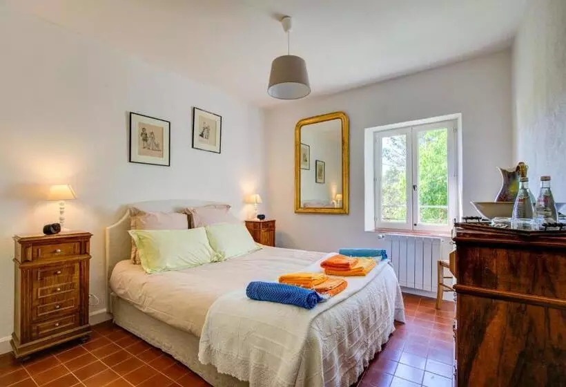 Bed and Breakfast Les Chambres Du Perussier