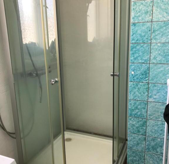 צימר åsens Vandrarhem Uvboet