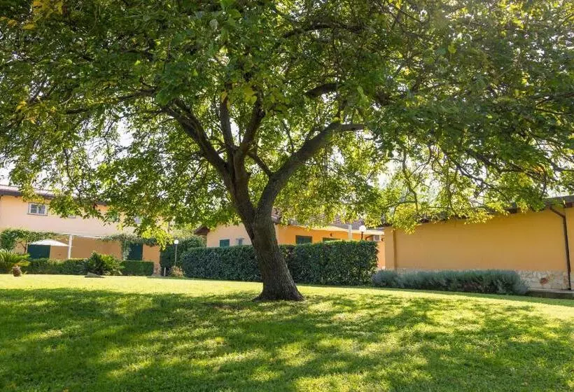 ホテル Agriturismo Zefiro