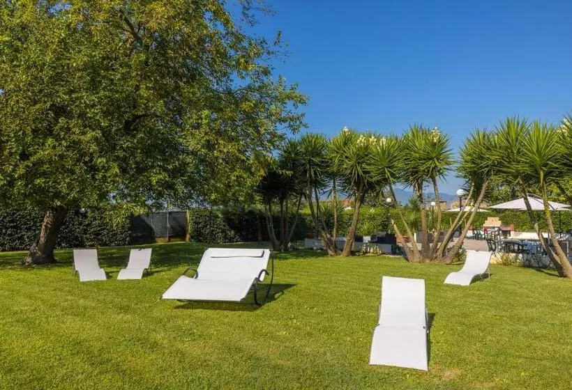 ホテル Agriturismo Zefiro