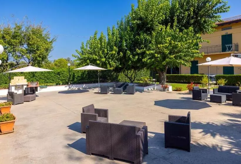 ホテル Agriturismo Zefiro