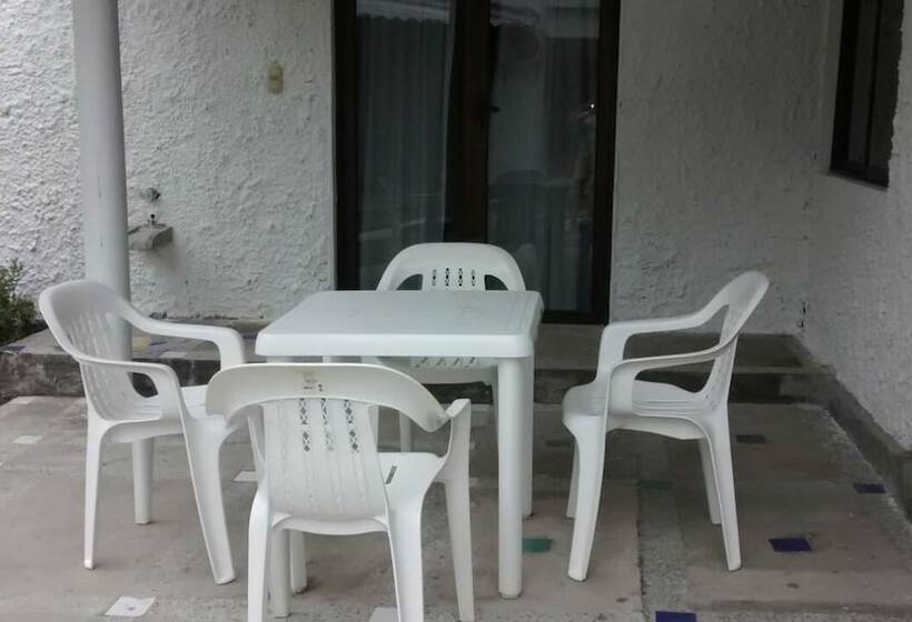 هتل Cabañas Villa Juakiana