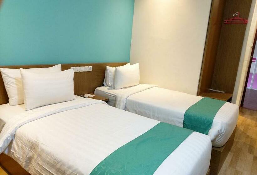 Halogen Hotel Merauke