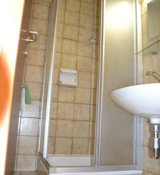 Mladinski Dom Hostel