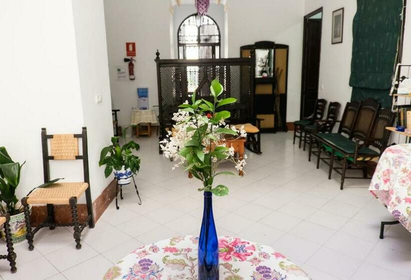 פנסיון Casa Mesones. Rural Constantina Sevilla