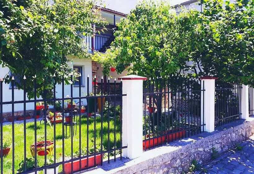ペンション Casa Razvan Vama Veche