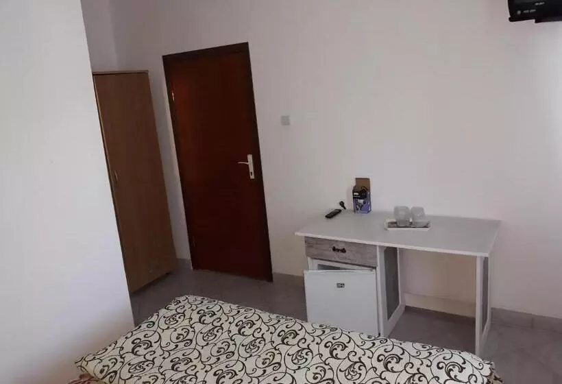 ペンション Casa Razvan Vama Veche