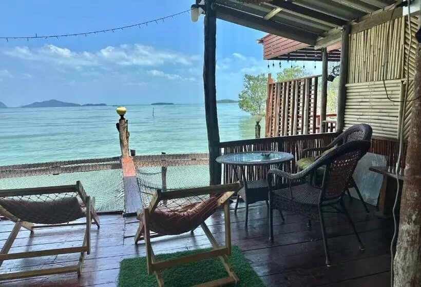 پانسیون Lanta Sabai Day House