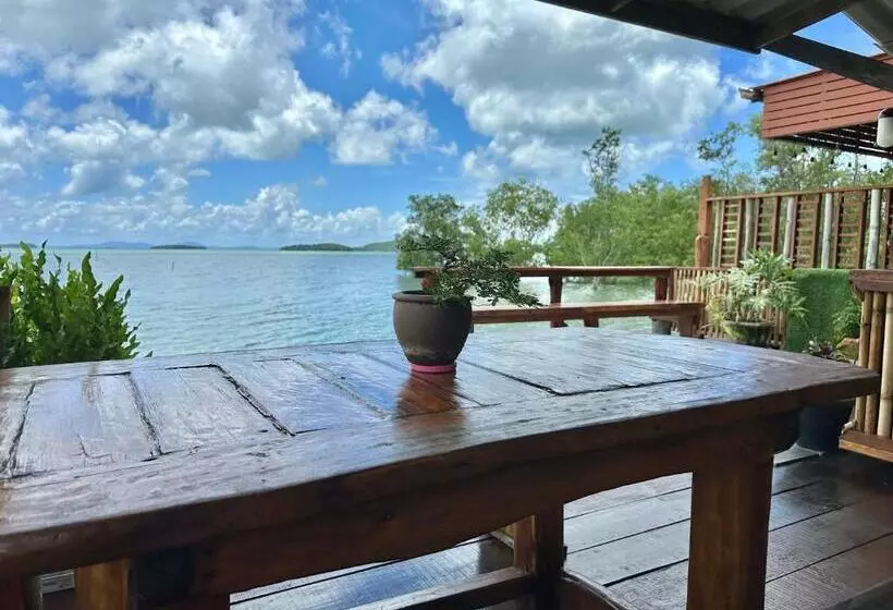 پانسیون Lanta Sabai Day House