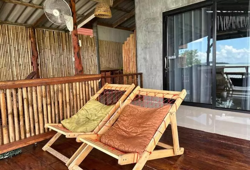 پانسیون Lanta Sabai Day House