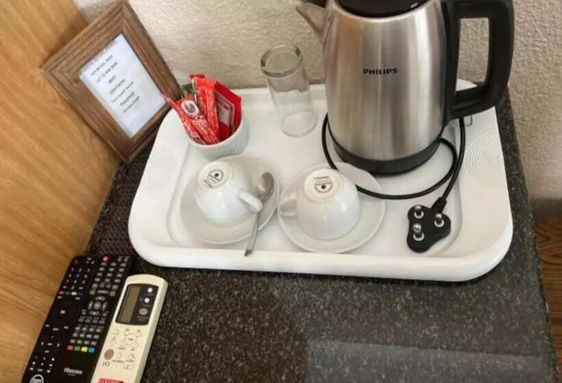 پانسیون Toro Guest House