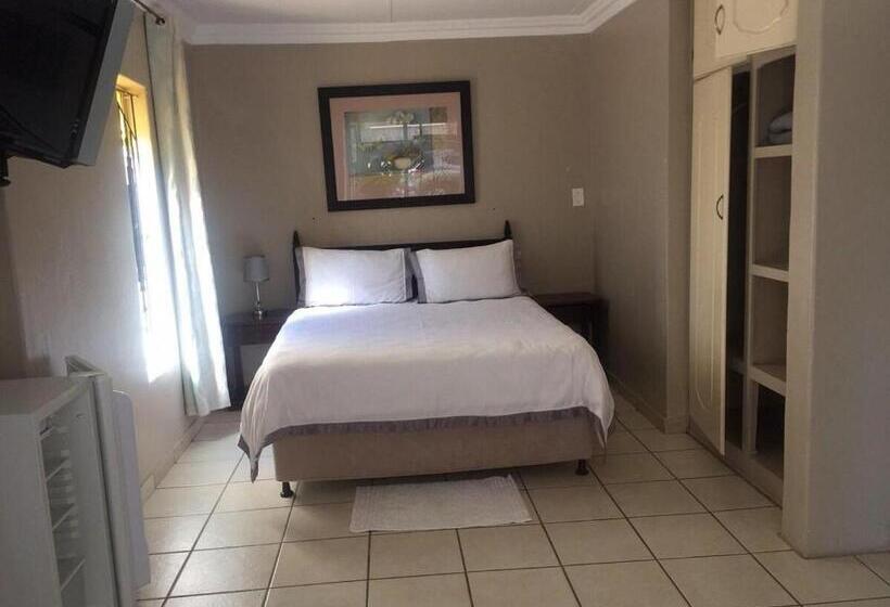 פנסיון Toro Guest House