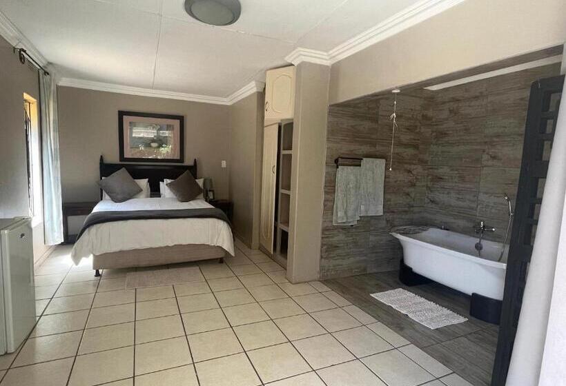 פנסיון Toro Guest House