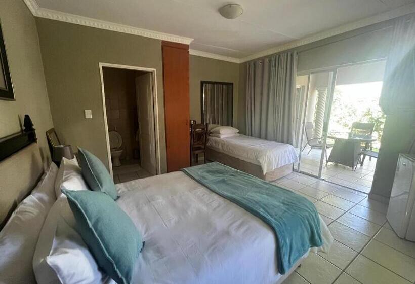 פנסיון Toro Guest House