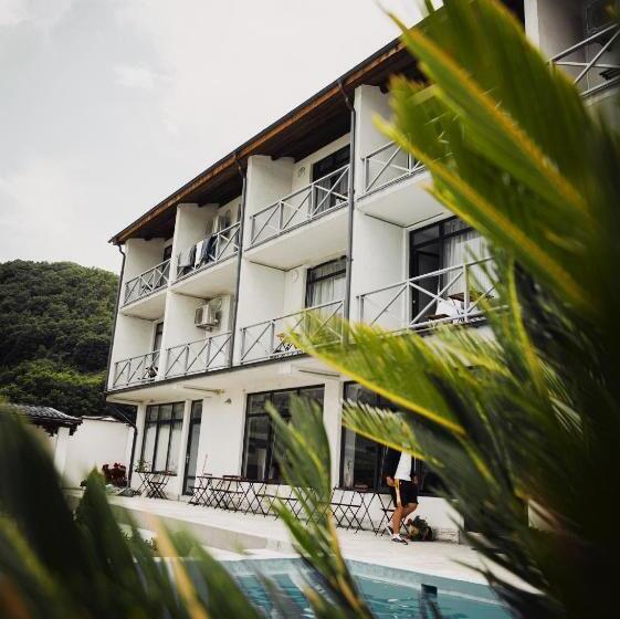 ペンション Vila La Faleza Dubova