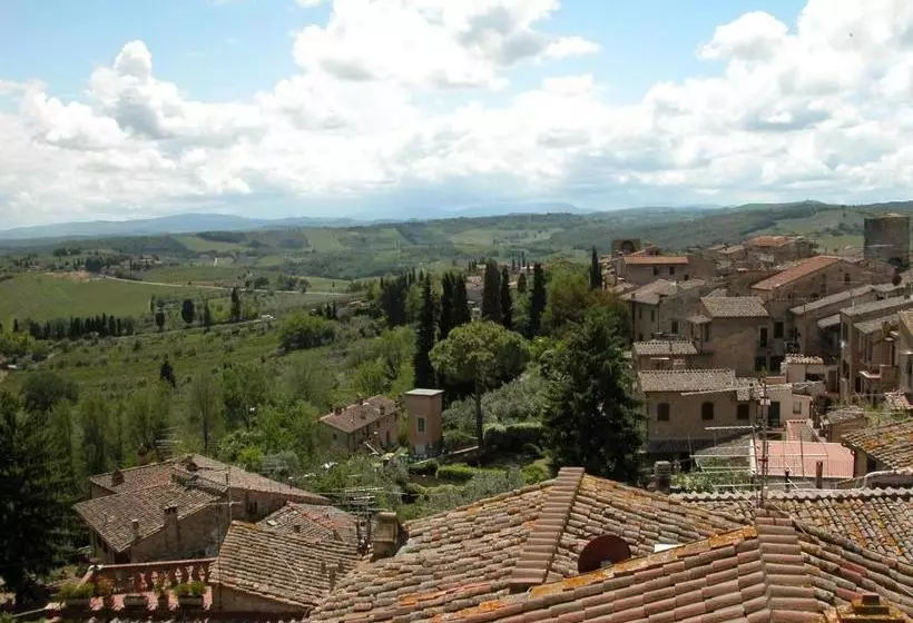 تختخواب و صبحانه Al Pozzo Dei Desideri