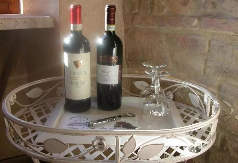 تختخواب و صبحانه Al Pozzo Dei Desideri