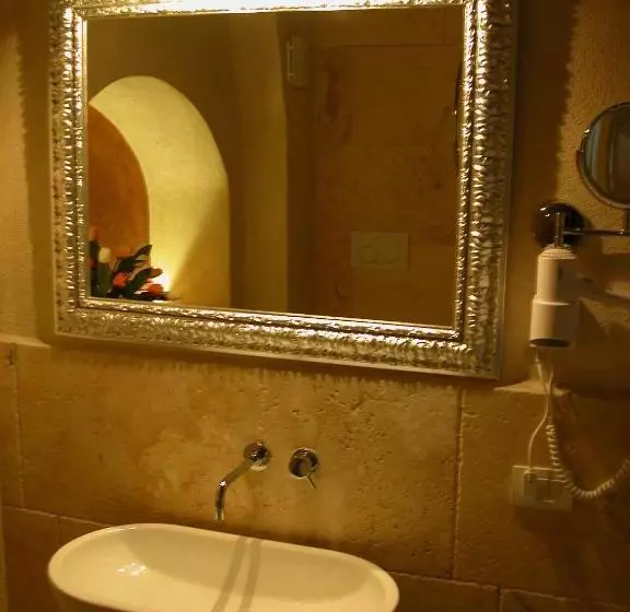 تختخواب و صبحانه Al Pozzo Dei Desideri