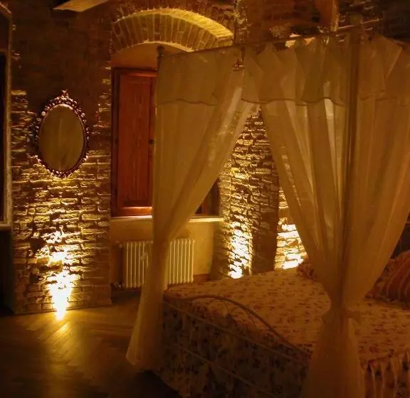 تختخواب و صبحانه Al Pozzo Dei Desideri