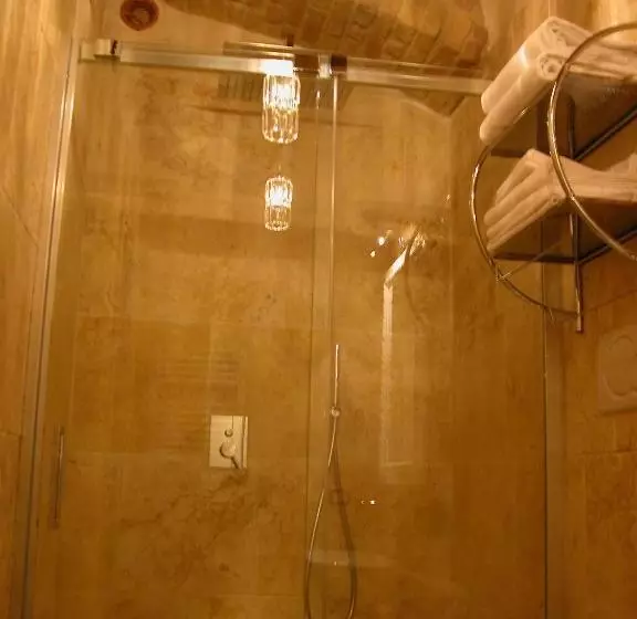 تختخواب و صبحانه Al Pozzo Dei Desideri