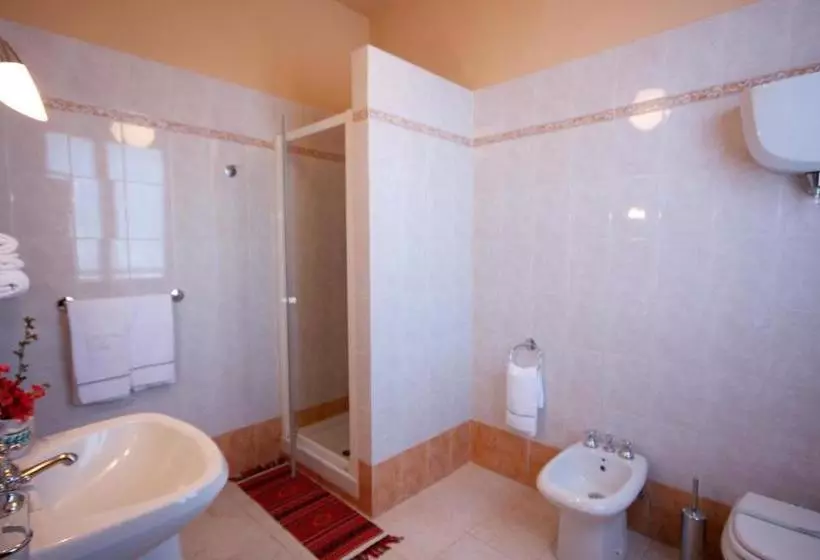 مبيت وإفطار B B Camere Andrei