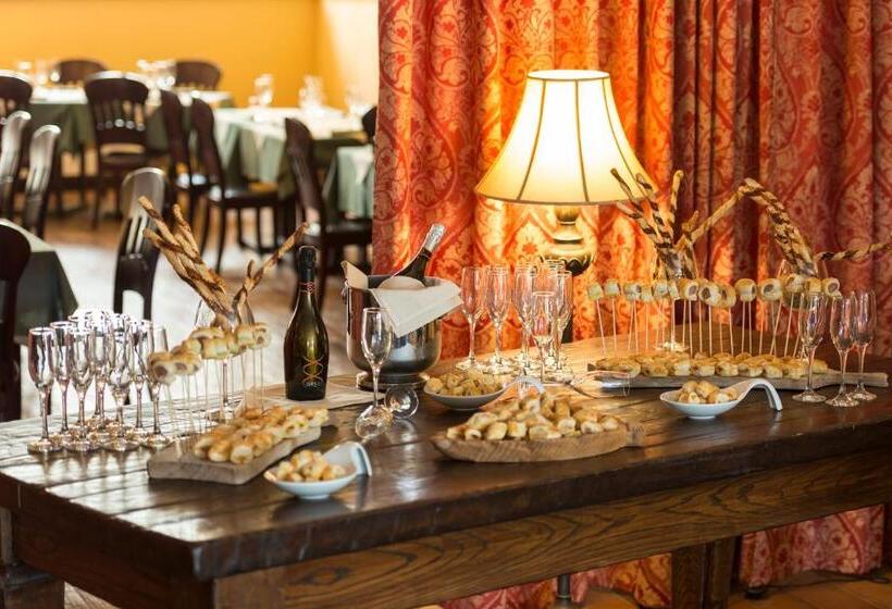 Chalet Du Lys Hotel & Spa