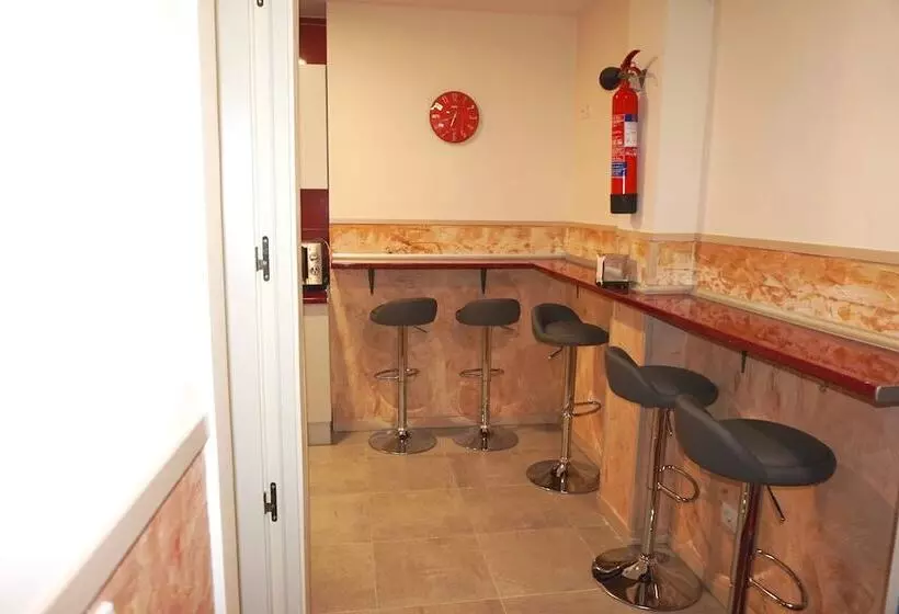 هاستل Muchomadrid