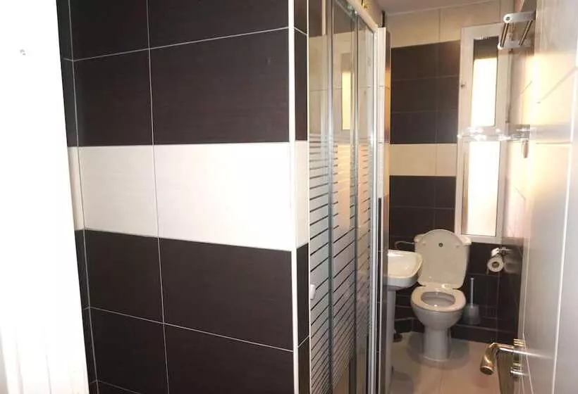 هاستل Muchomadrid