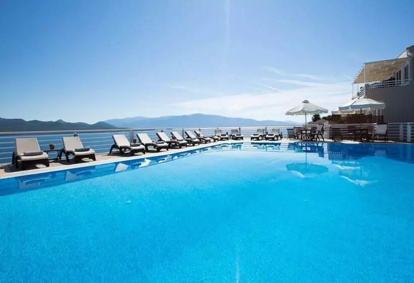 Отель Adriatica