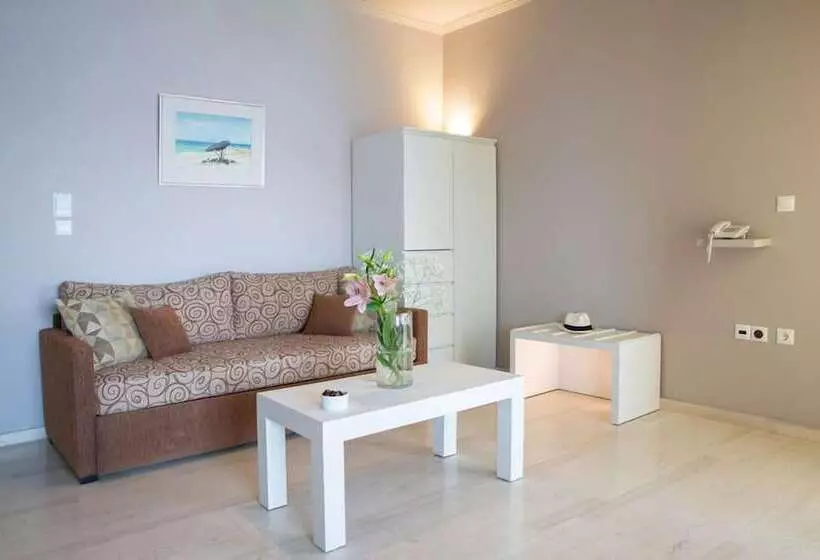 Отель Adriatica