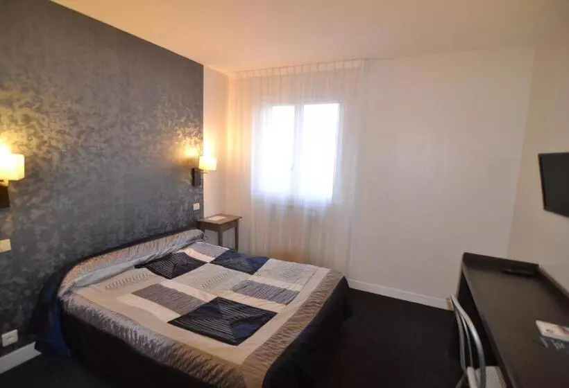 Brit Hotel Cahors   Le Valentré