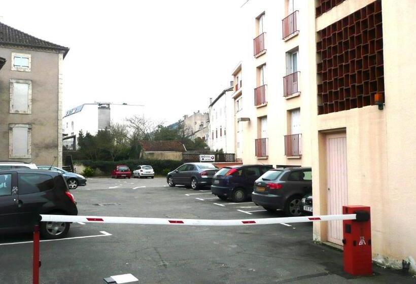 Brit Hotel Cahors   Le Valentré