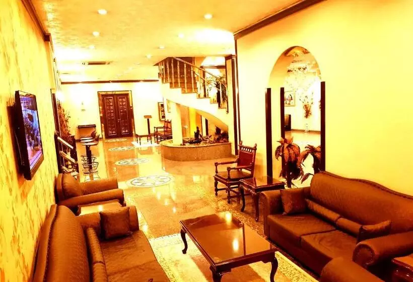 فندق Business Park