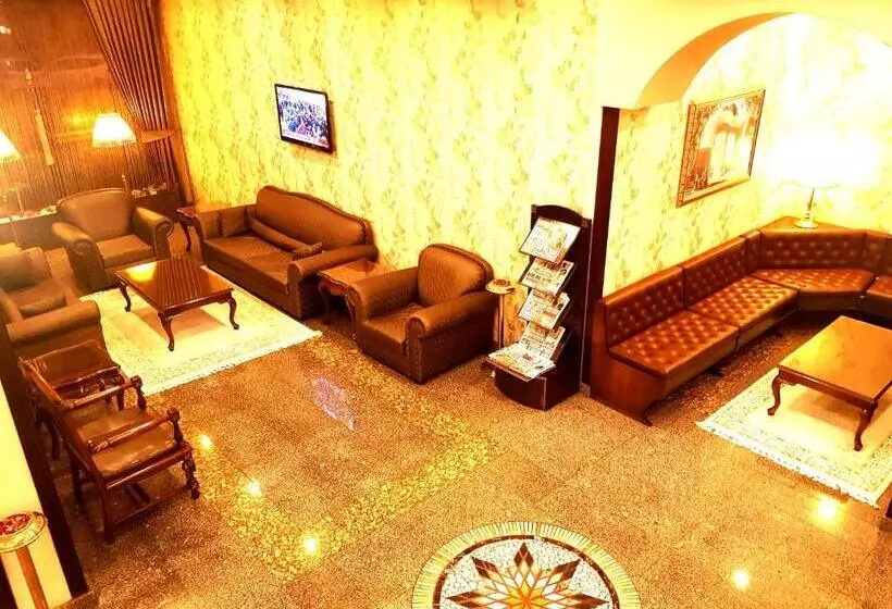 فندق Business Park