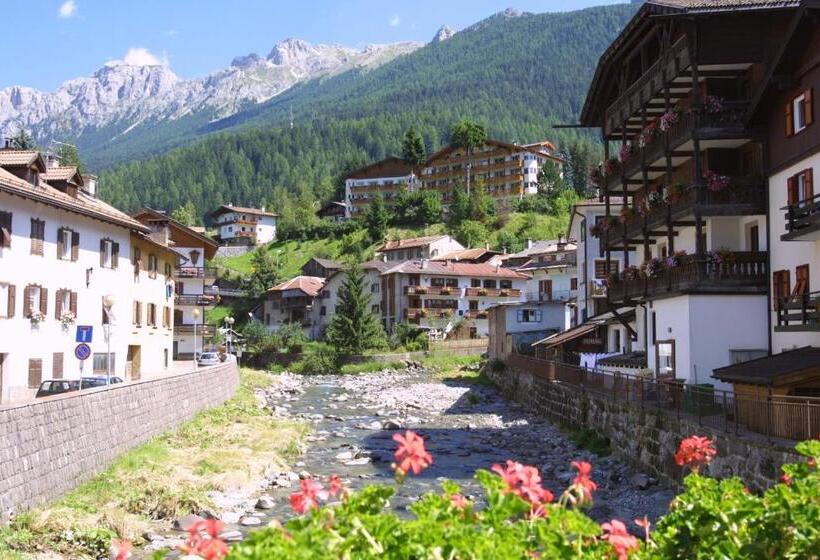 ホテル Catinaccio Rosengarten