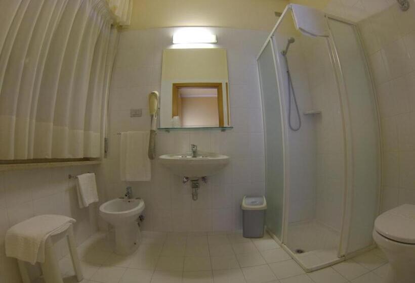 בית מלון כפרי Di Rocco